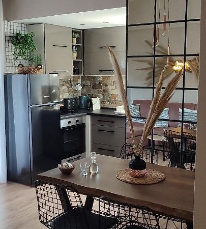 Natural Green Apartment Damnoni Eksteriør billede